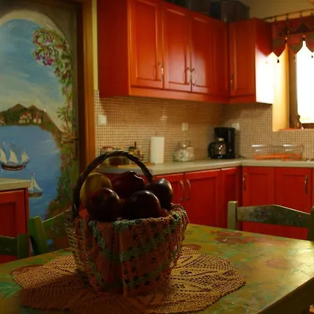 La Casa Grande - An Authentic Greek Countryside Stonehouse Сasa de vacaciones *